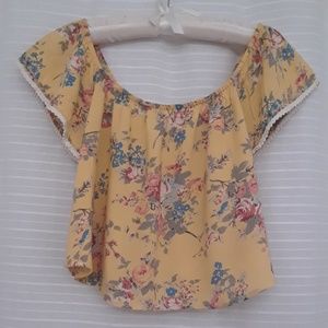 Yellow floral crop top with open back and lace